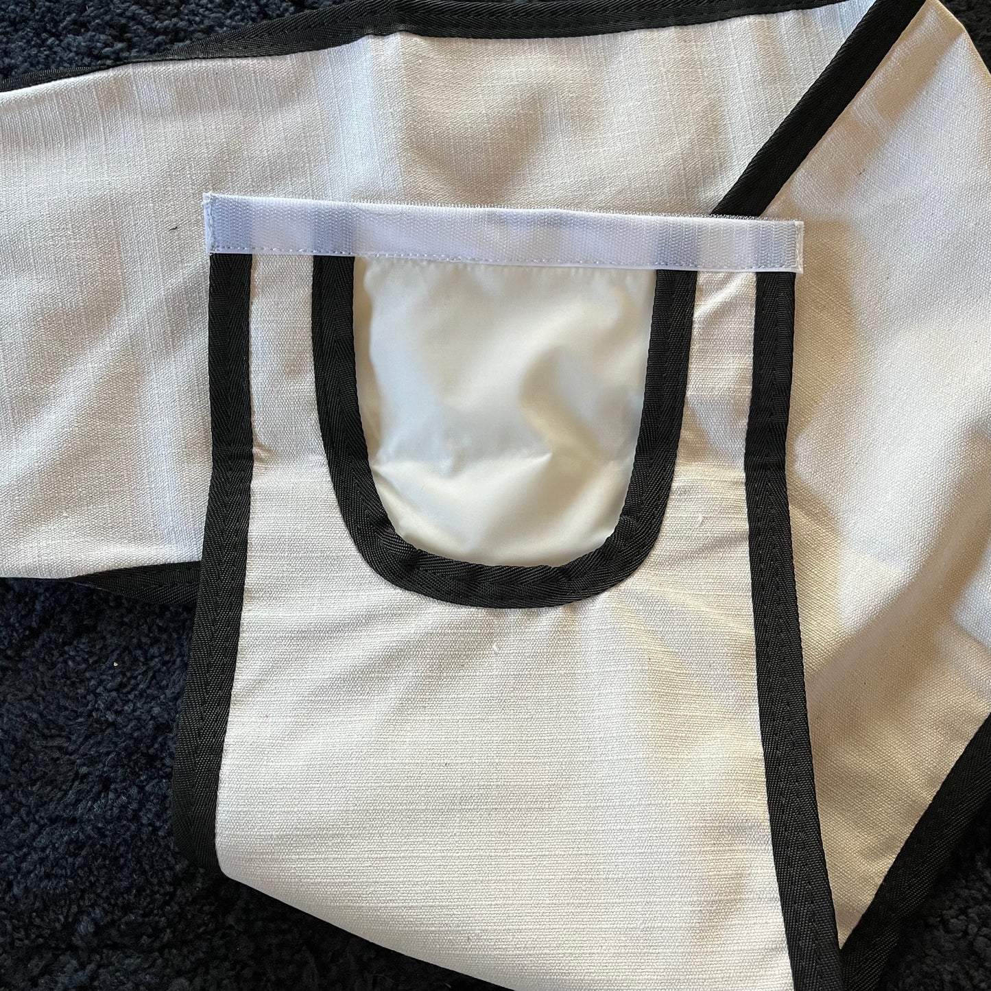 Earlwood Tail Bags - WHITE