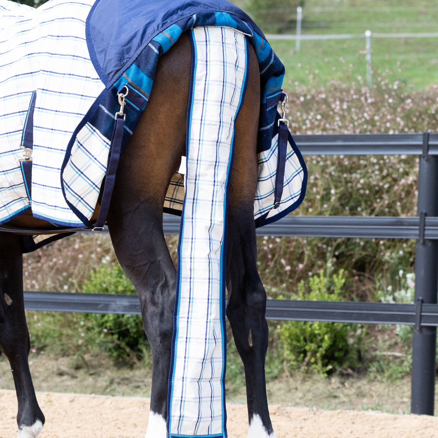 Earlwood Dual Season Tail Bags